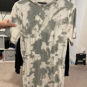 Tie dye white en green dress